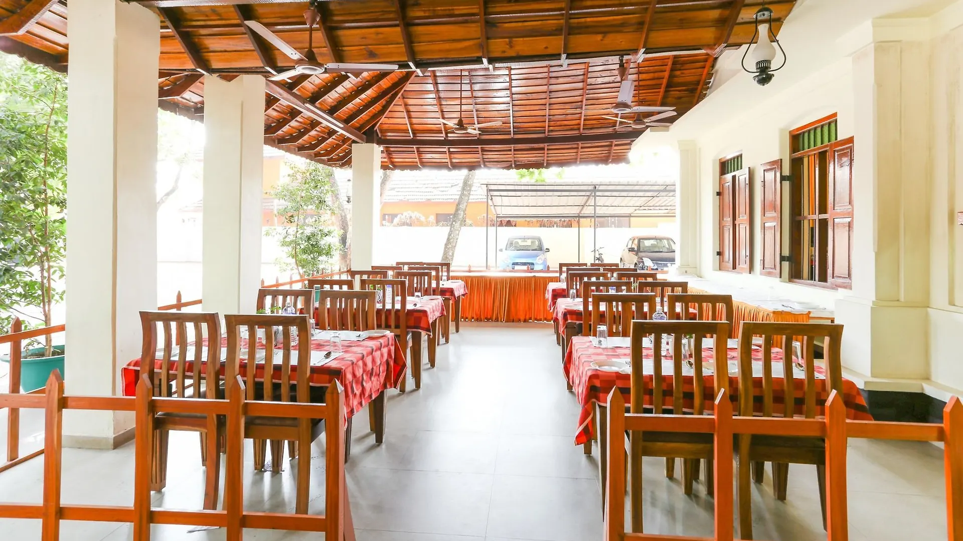 Hotel Treebo Green Aura Alappuzha